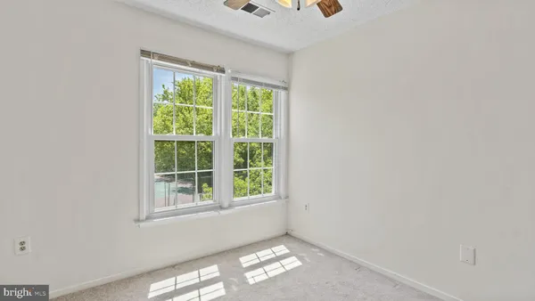 $2,600 | 8903 Waites Way, Lorton, VA 22079