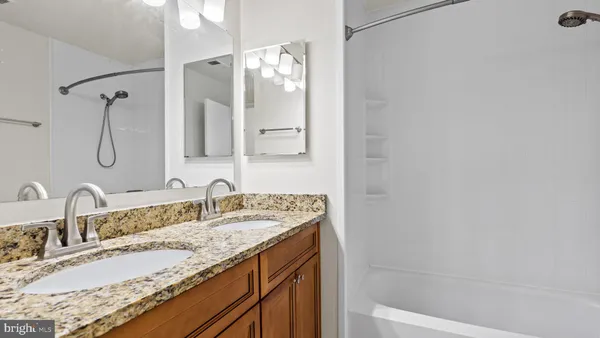 $2,600 | 8903 Waites Way, Lorton, VA 22079