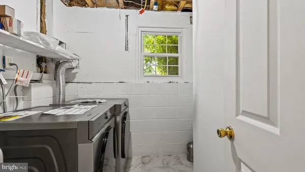 $2,600 | 8903 Waites Way, Lorton, VA 22079