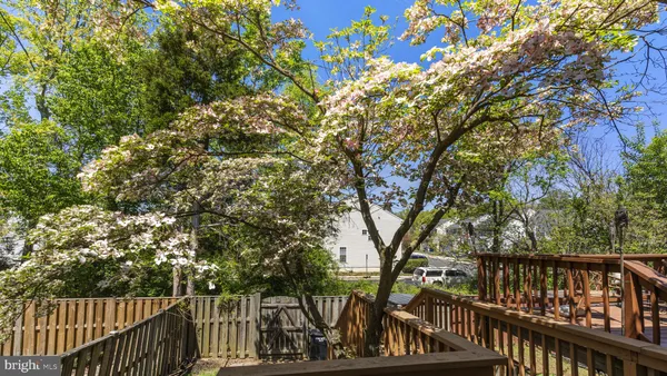 $2,600 | 8903 Waites Way, Lorton, VA 22079