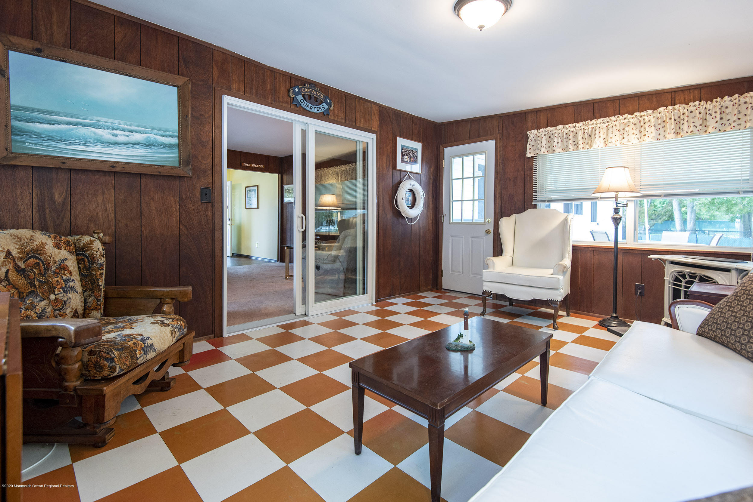 201 Maplewood Road Barnegat, NJ 08005 - Photo 11 of 21 201 Mapelwood Sunroom toward LR