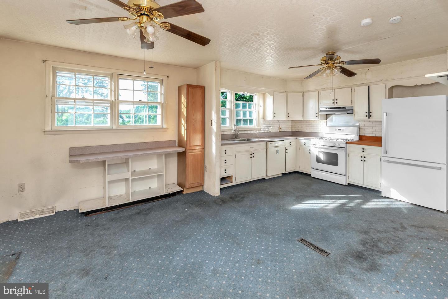 16 Constitution Road Clementon, NJ 08021 - Photo 17 of 61 Gallery Image 17