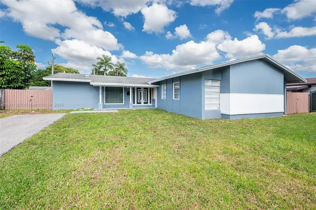 $675,000 | 9905 Southwest 196th Street, Cutler Bay, FL 33157