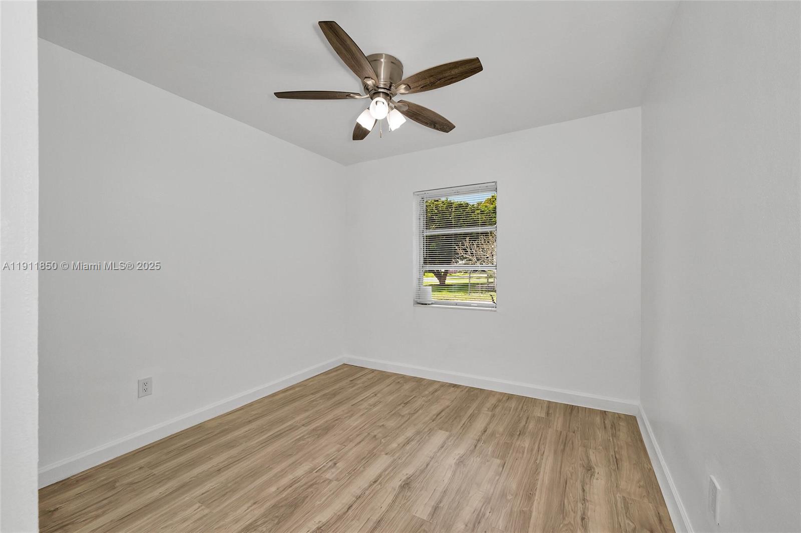 9905 Southwest 196th Street Cutler Bay, FL 33157 - Photo 37 of 45