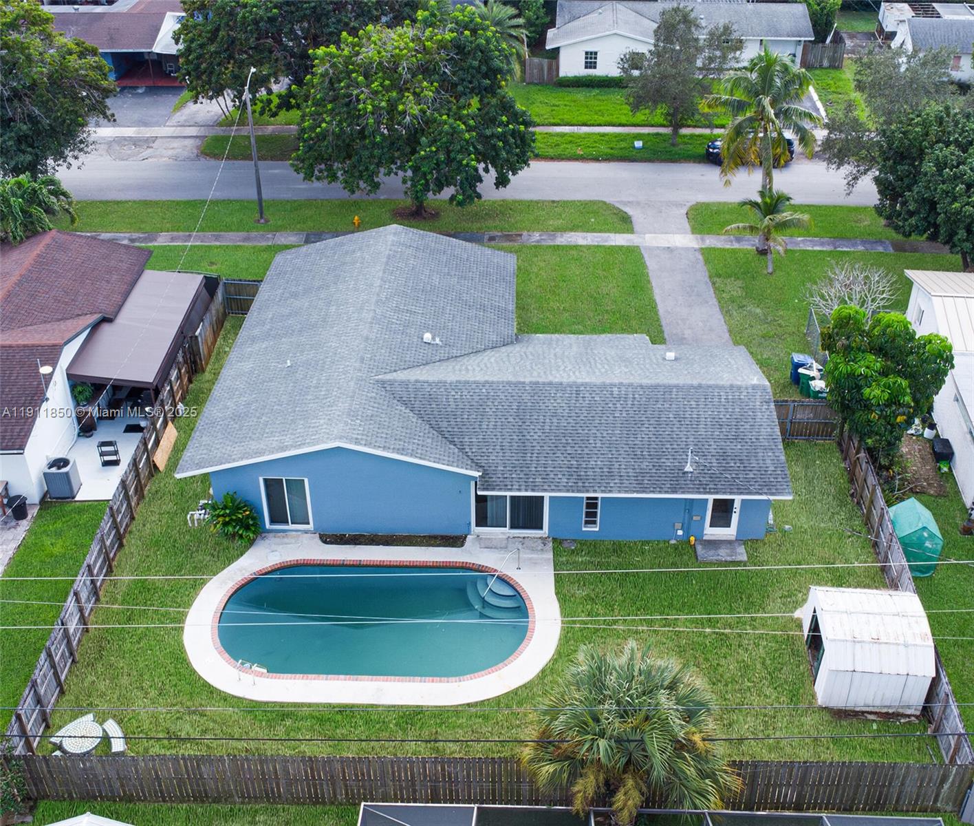 9905 Southwest 196th Street Cutler Bay, FL 33157 - Photo 41 of 45