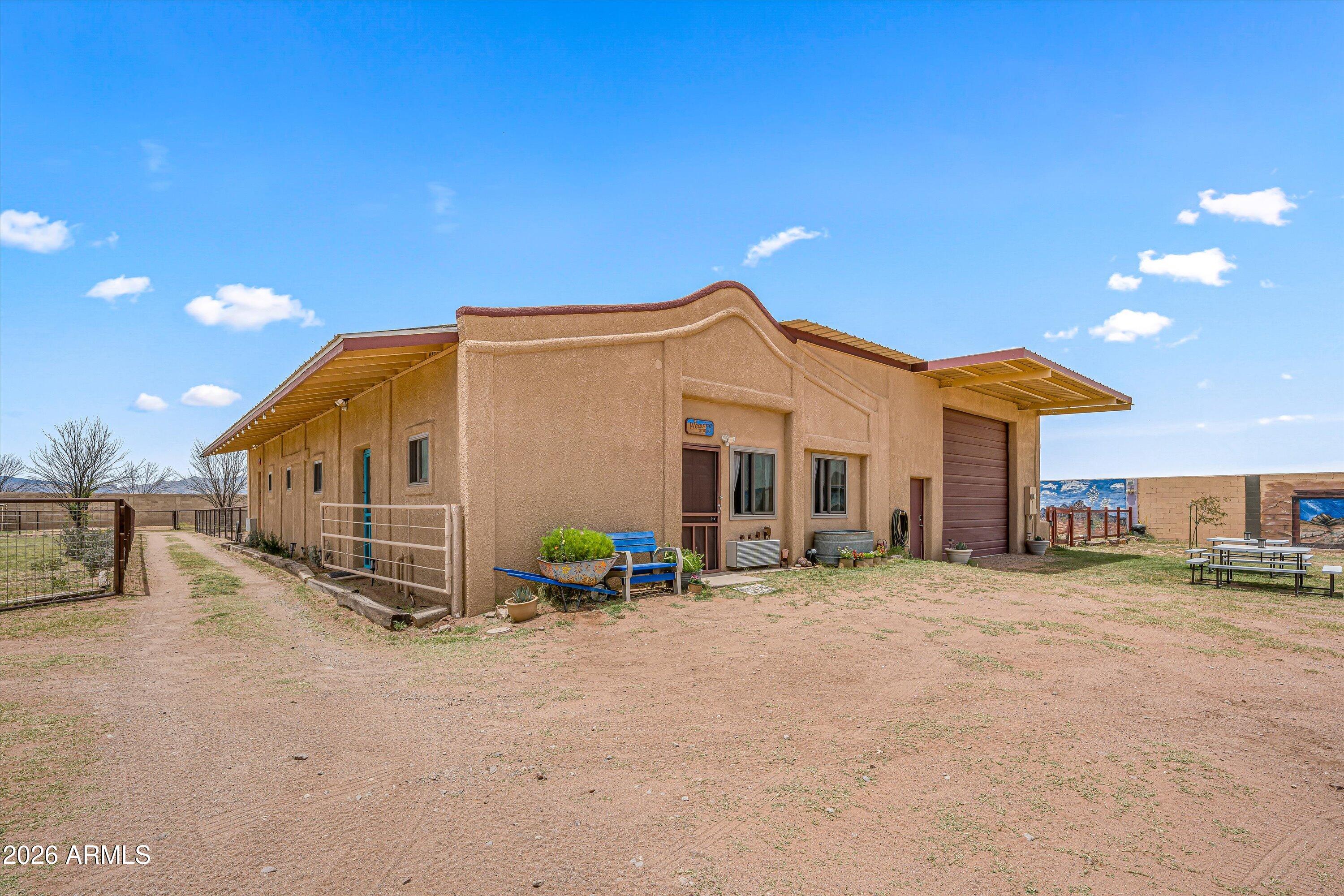 3661 East Antelope Road Pearce, AZ 85625 - Photo 27 of 52 Bunkhouse
