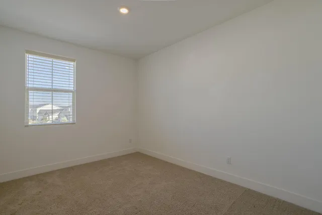 $599,000 | 145 West Taylor Court, Visalia, CA 93291