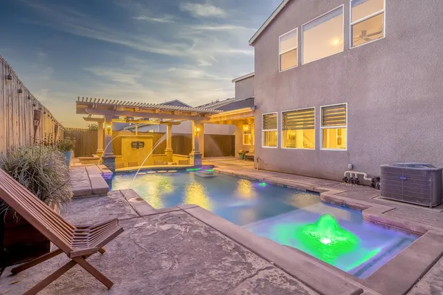 $599,000 | 145 West Taylor Court, Visalia, CA 93291