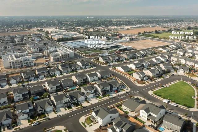 $599,000 | 145 West Taylor Court, Visalia, CA 93291