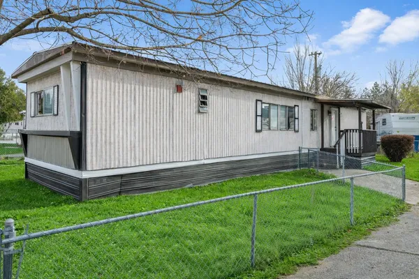 $69,500 | 9518 East 4th Avenue, Unit 63, Spokane, WA 99206