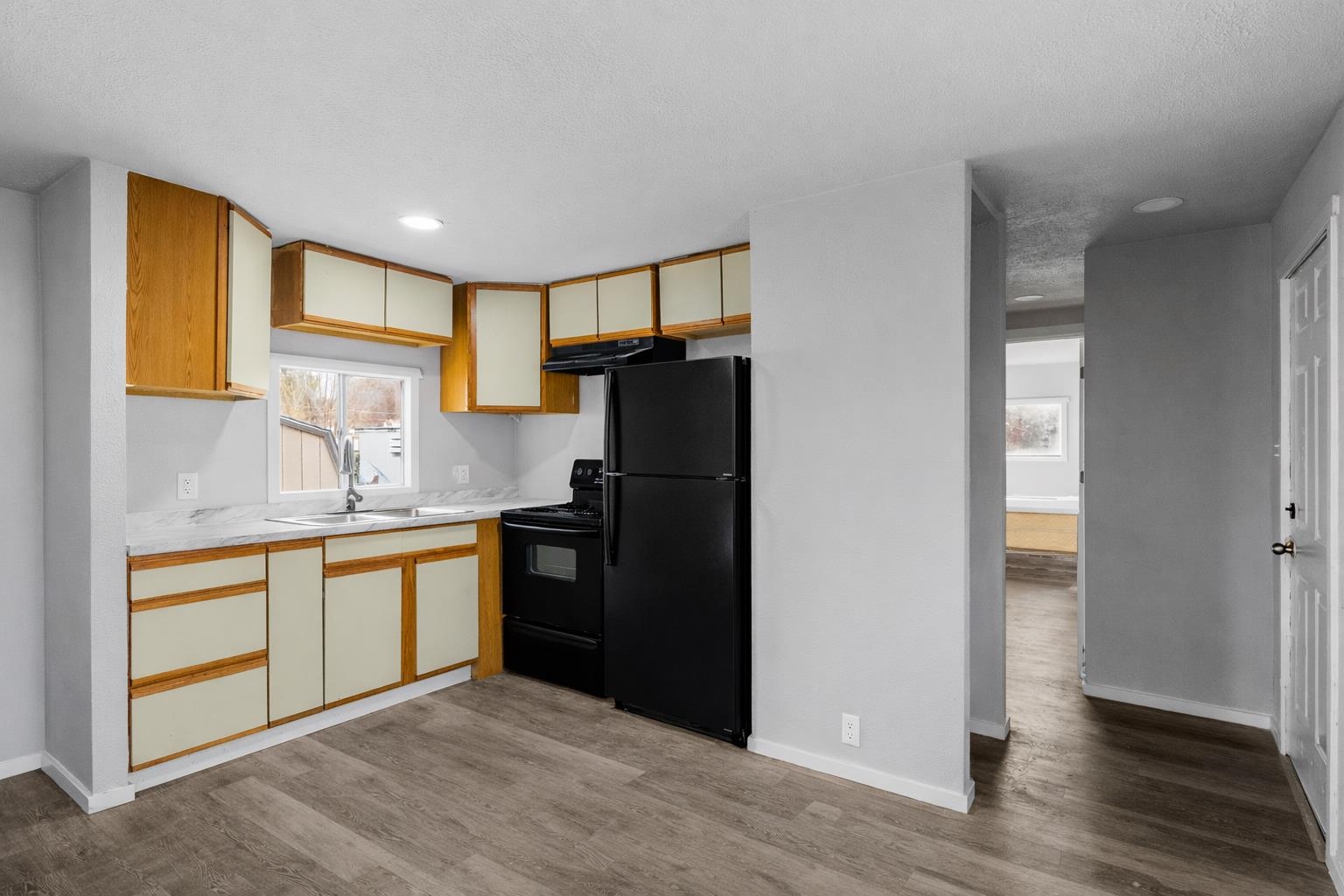 9518 East 4th Avenue, Unit 63 Spokane, WA 99206 - Photo 11 of 32
