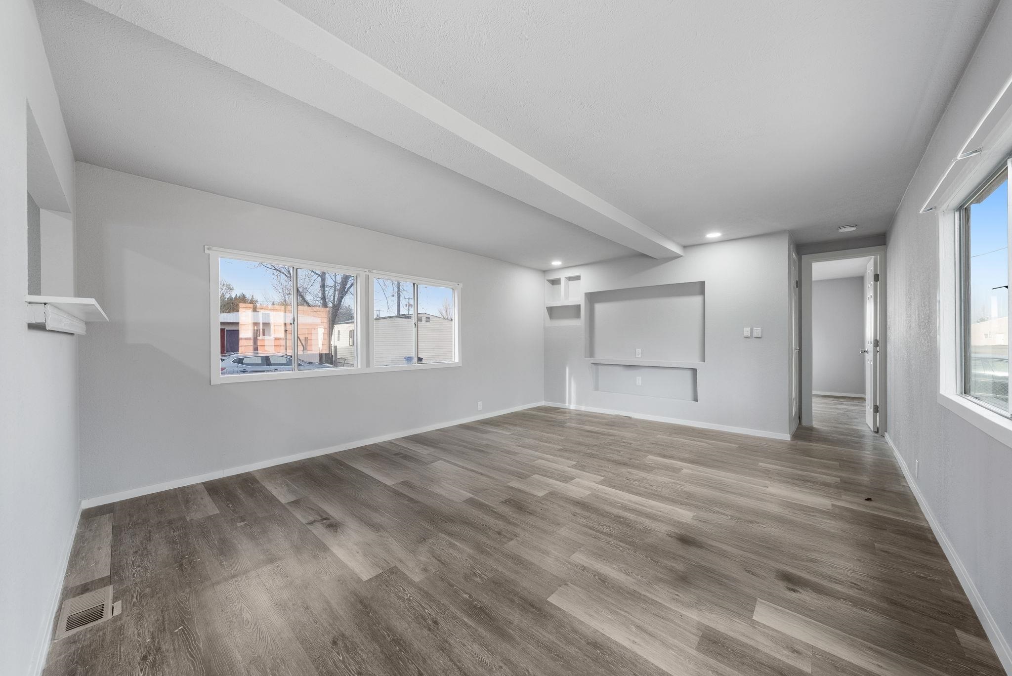 9518 East 4th Avenue, Unit 63 Spokane, WA 99206 - Photo 5 of 32