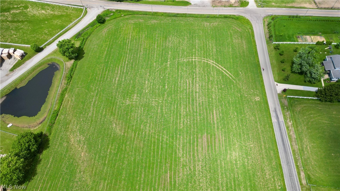 Peabody Kent Road Dundee, OH 44624 - Photo 9 of 26
