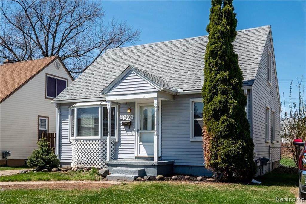 3974 Mildred Street Wayne, MI 48184 - Photo 2 of 28