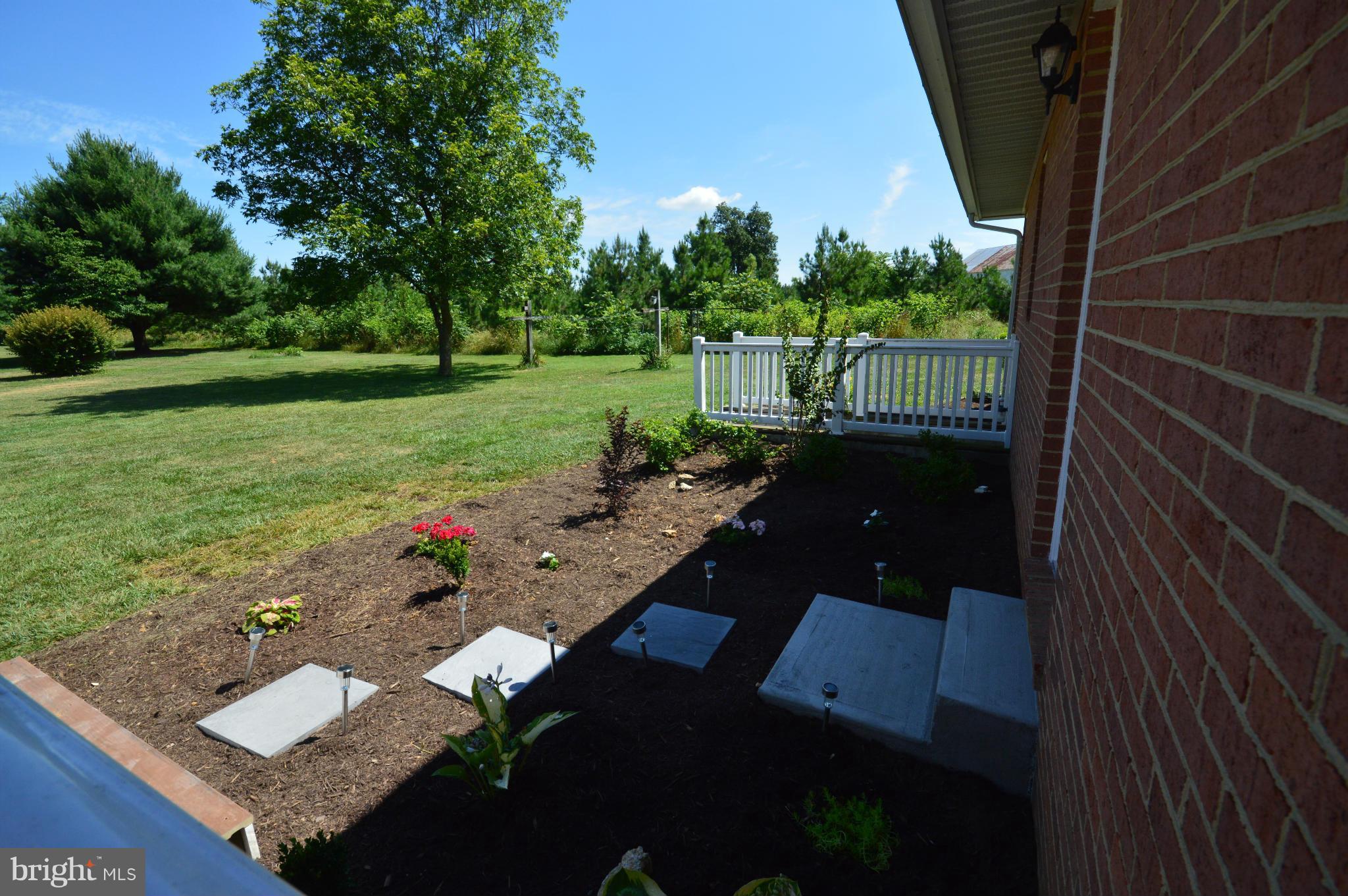 433 Berrys Ferry Road White Post, VA 22663 - Photo 6 of 30 Exterior (Rear)