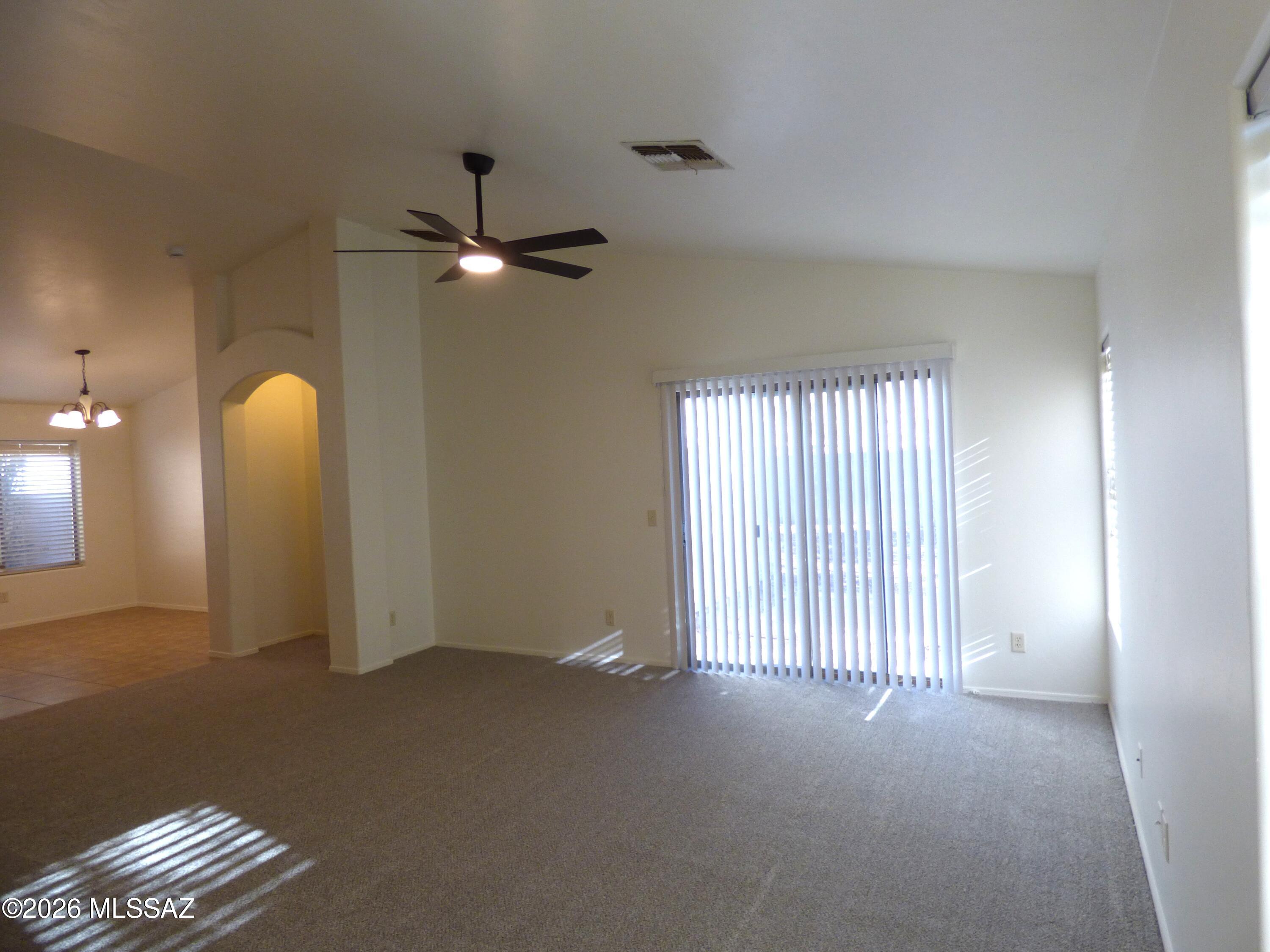 60499 Alpine Way Tucson, AZ 85739 - Photo 4 of 29