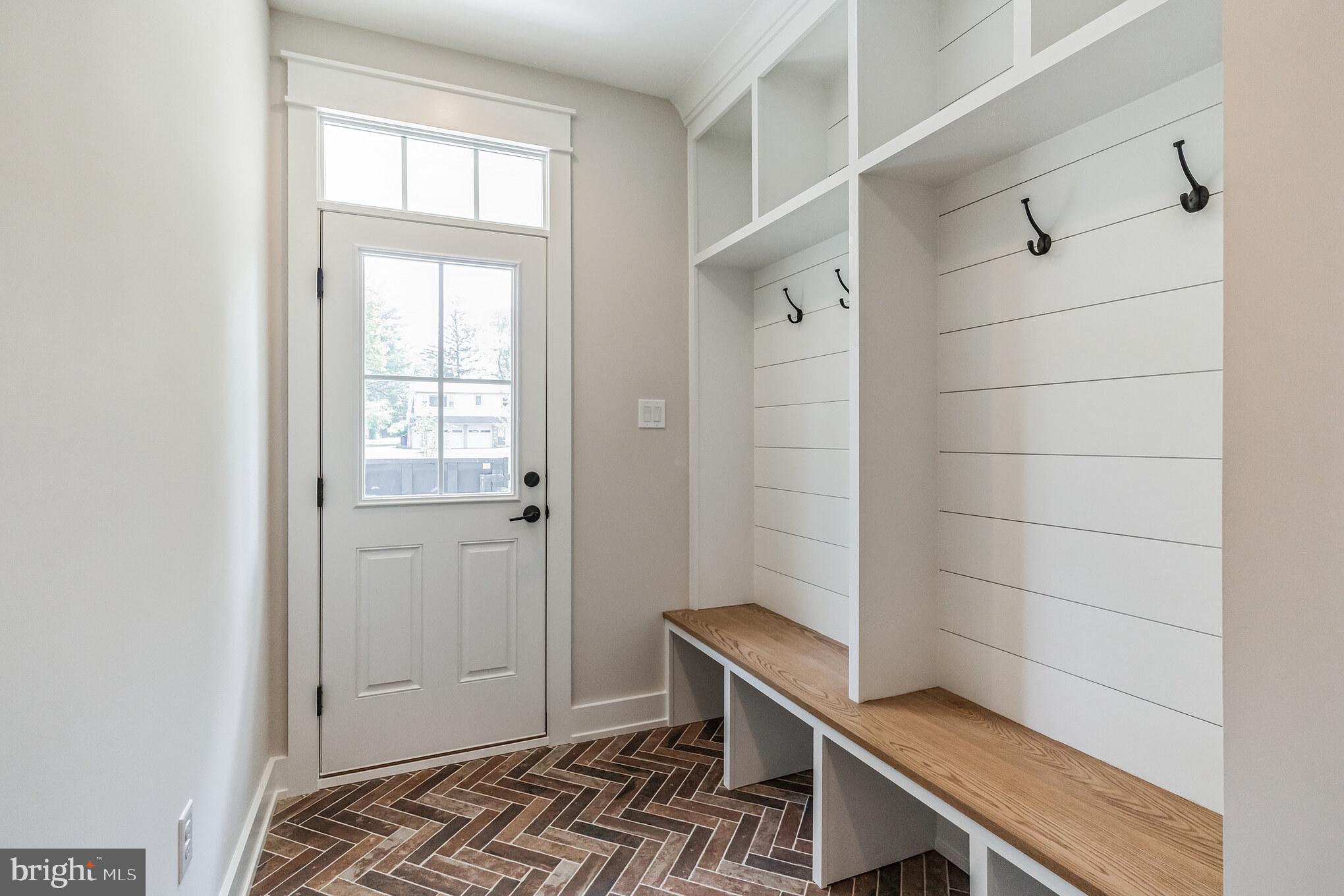8 Wanda Norristown, PA 19403 - Photo 2 of 18