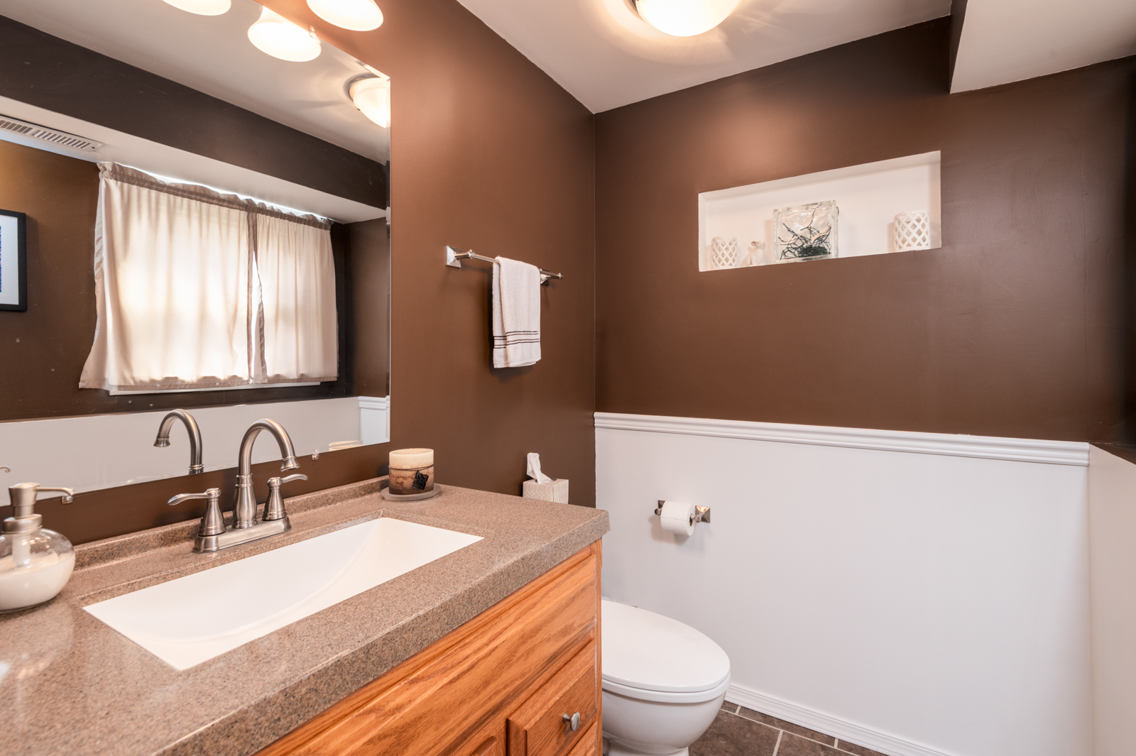 1650 Fender Road Naperville, IL 60565 - Photo 30 of 42 Gallery Image 30