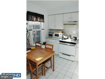 413 Brown Street, Unit R Philadelphia, PA 19123 - Photo 2 of 12 Kitchen