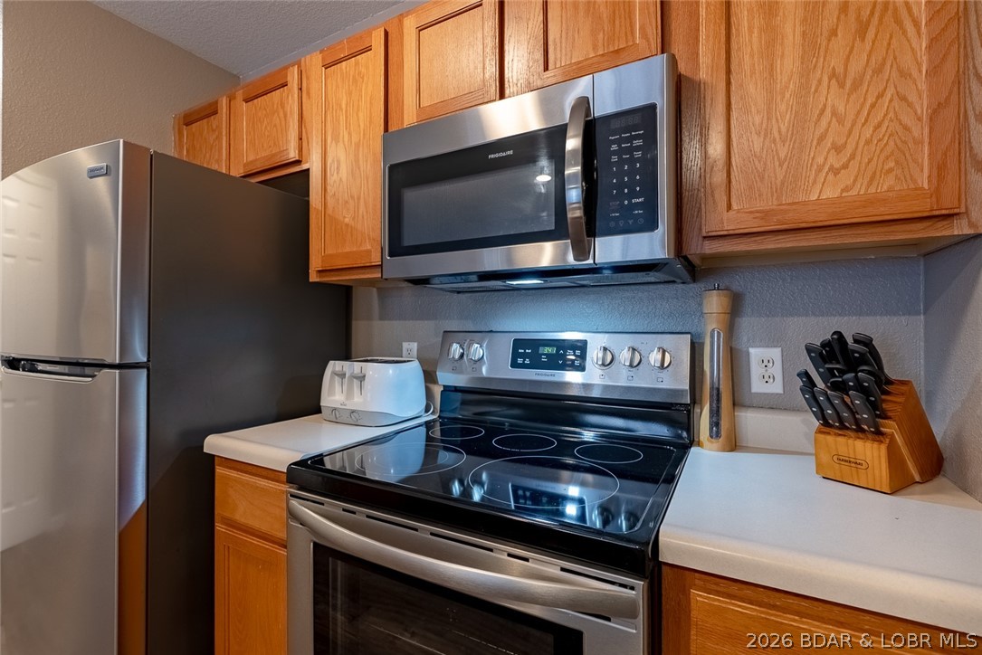 100 Osage Hills Road, Unit 504 Lake Ozark, MO 65049 - Photo 19 of 55 Spotless and ready for new owners