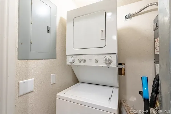 $185,000 | 100 Osage Hills Road, Unit 504, Lake Ozark, MO 65049