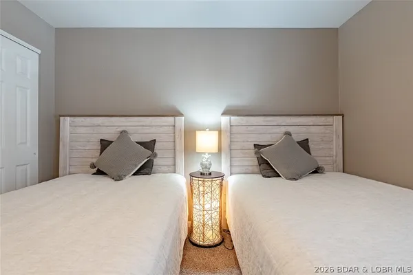 $185,000 | 100 Osage Hills Road, Unit 504, Lake Ozark, MO 65049