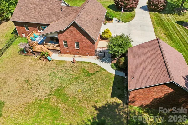 $550,000 | 155 Howard Pond Loop, Statesville, NC 28625