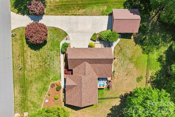 $550,000 | 155 Howard Pond Loop, Statesville, NC 28625