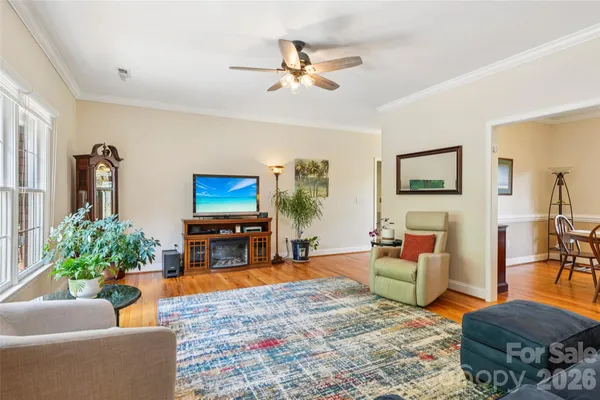 $550,000 | 155 Howard Pond Loop, Statesville, NC 28625