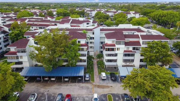 $199,000 | 8205 Southwest 152nd Avenue, Unit F105, Miami, FL 33193