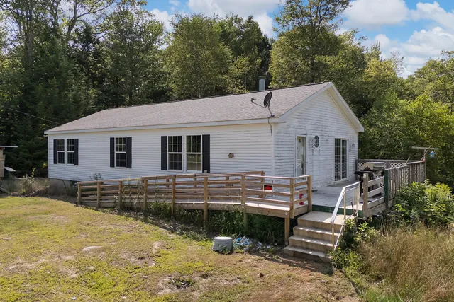 $269,000 | 12 Micmac Drive, Wiscasset, ME 04578