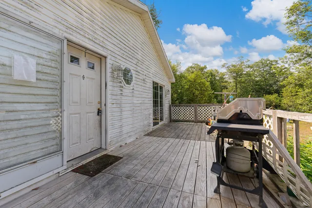 $269,000 | 12 Micmac Drive, Wiscasset, ME 04578