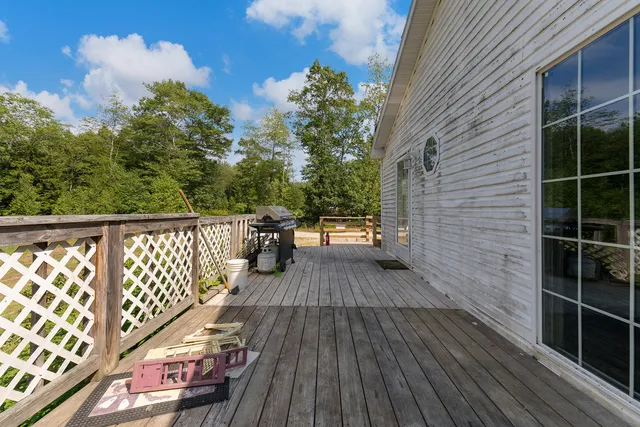 $269,000 | 12 Micmac Drive, Wiscasset, ME 04578
