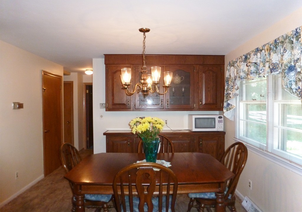 30 Rzasa Drive Chicopee, MA 01013 - Photo 8 of 20 Gallery Image 8