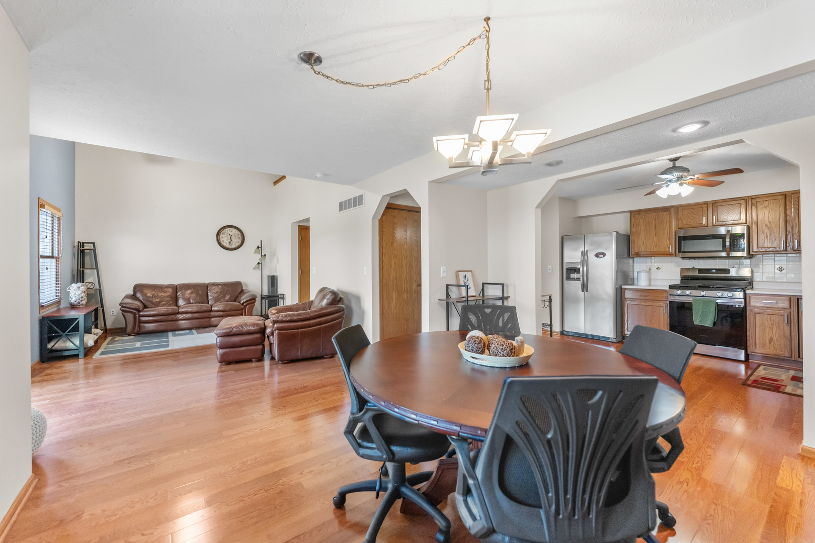 1169 Golf Court DeKalb, IL 60115 - Photo 10 of 35