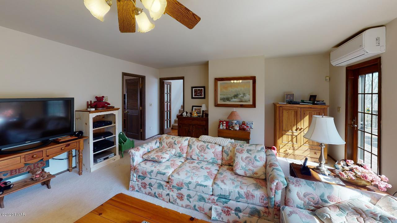 104 Fairview Road Milford, PA 18337 - Photo 11 of 29 Fairview-Rd-Bedroom(3)