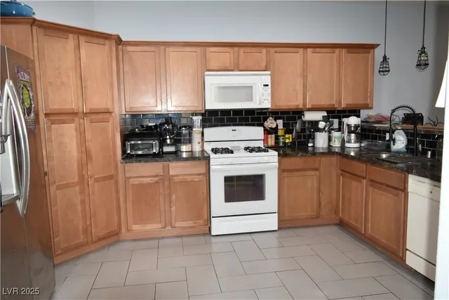 $434,900 | 8964 Lily Touchstone Court, Las Vegas, NV 89148