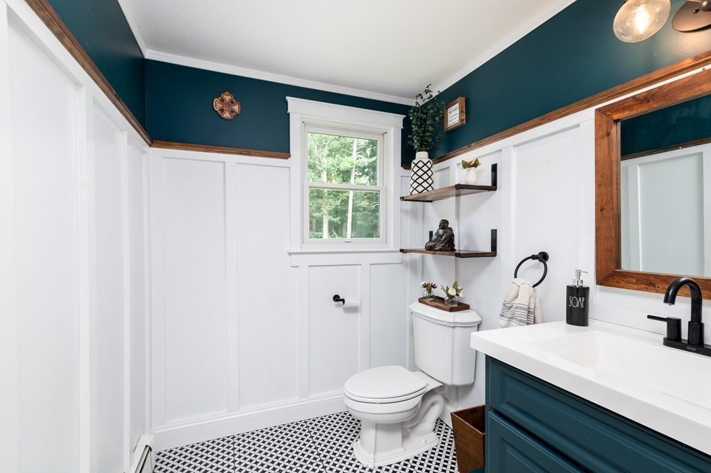 18 Debra Road Pembroke, MA 02359 - Photo 16 of 41 Gallery Image 16