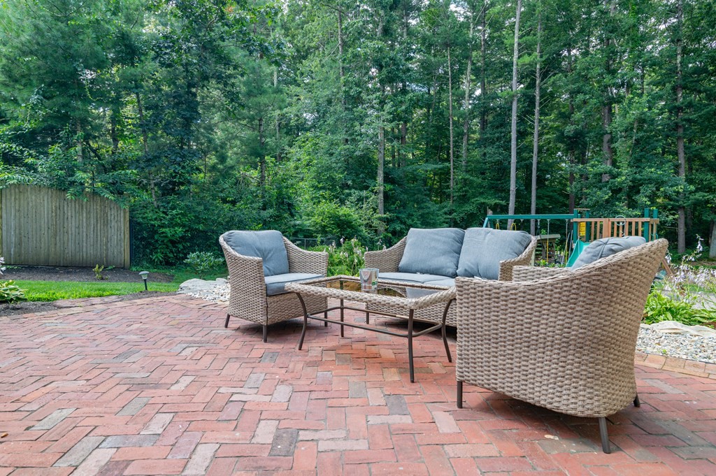 18 Debra Road Pembroke, MA 02359 - Photo 32 of 41 Gallery Image 32