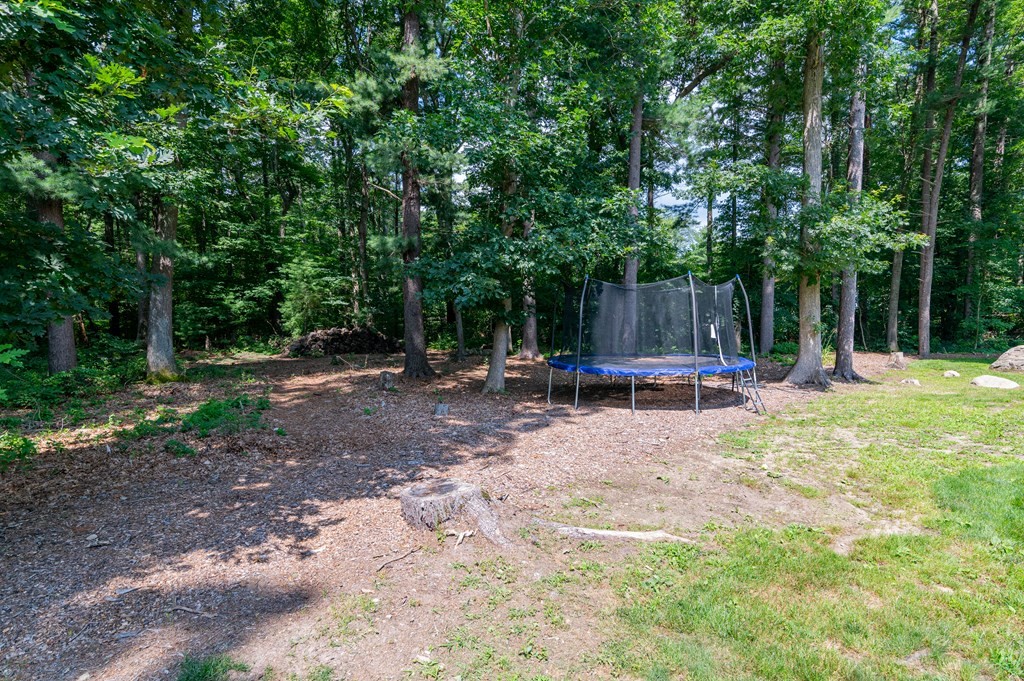 18 Debra Road Pembroke, MA 02359 - Photo 35 of 41 Gallery Image 35