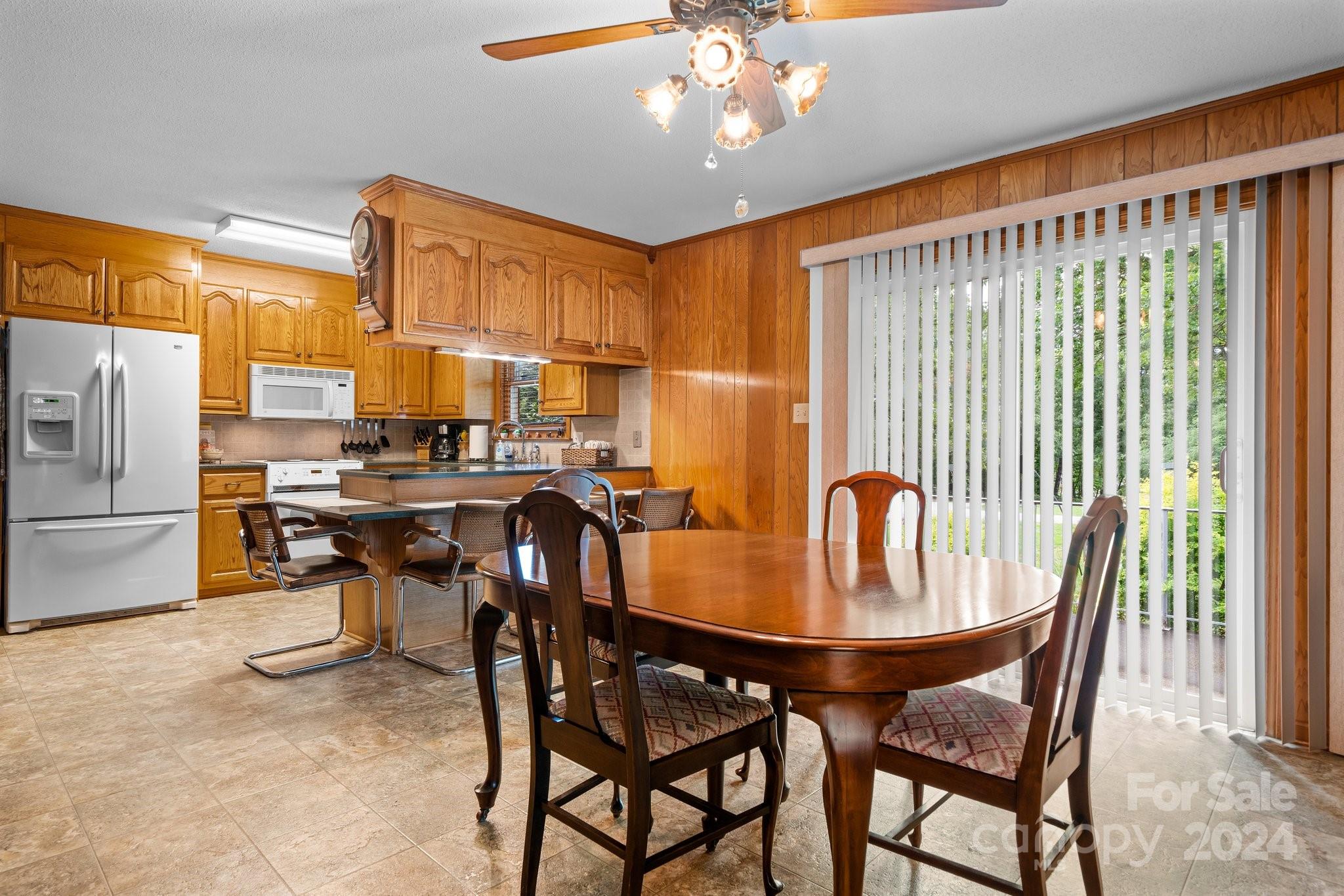 266 NW Road Hickory, NC 28601 - Photo 11 of 48 Gallery Image 11