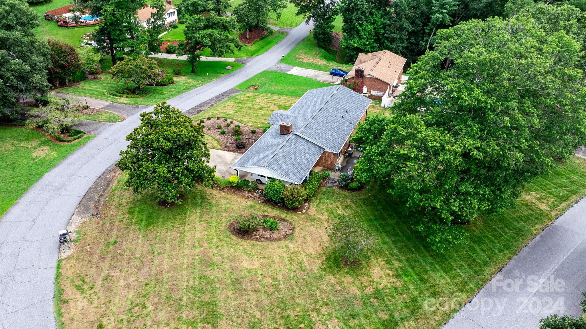 266 NW Road Hickory, NC 28601 - Photo 45 of 48 Gallery Image 45