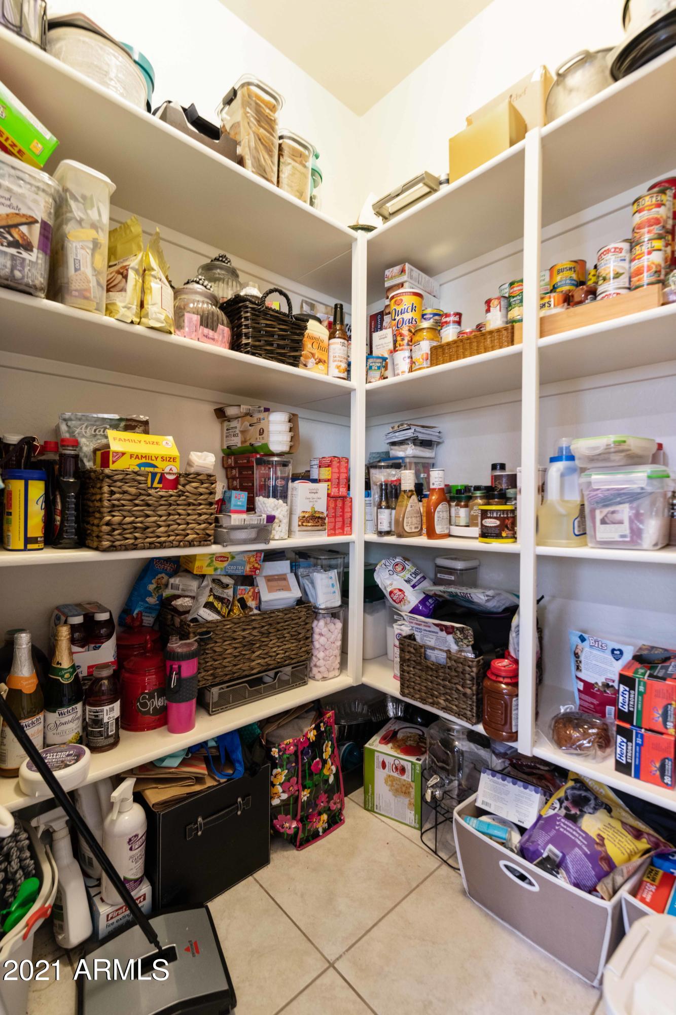 2150 West Alameda Road, Unit 1093 Phoenix, AZ 85085 - Photo 10 of 35 Pantry