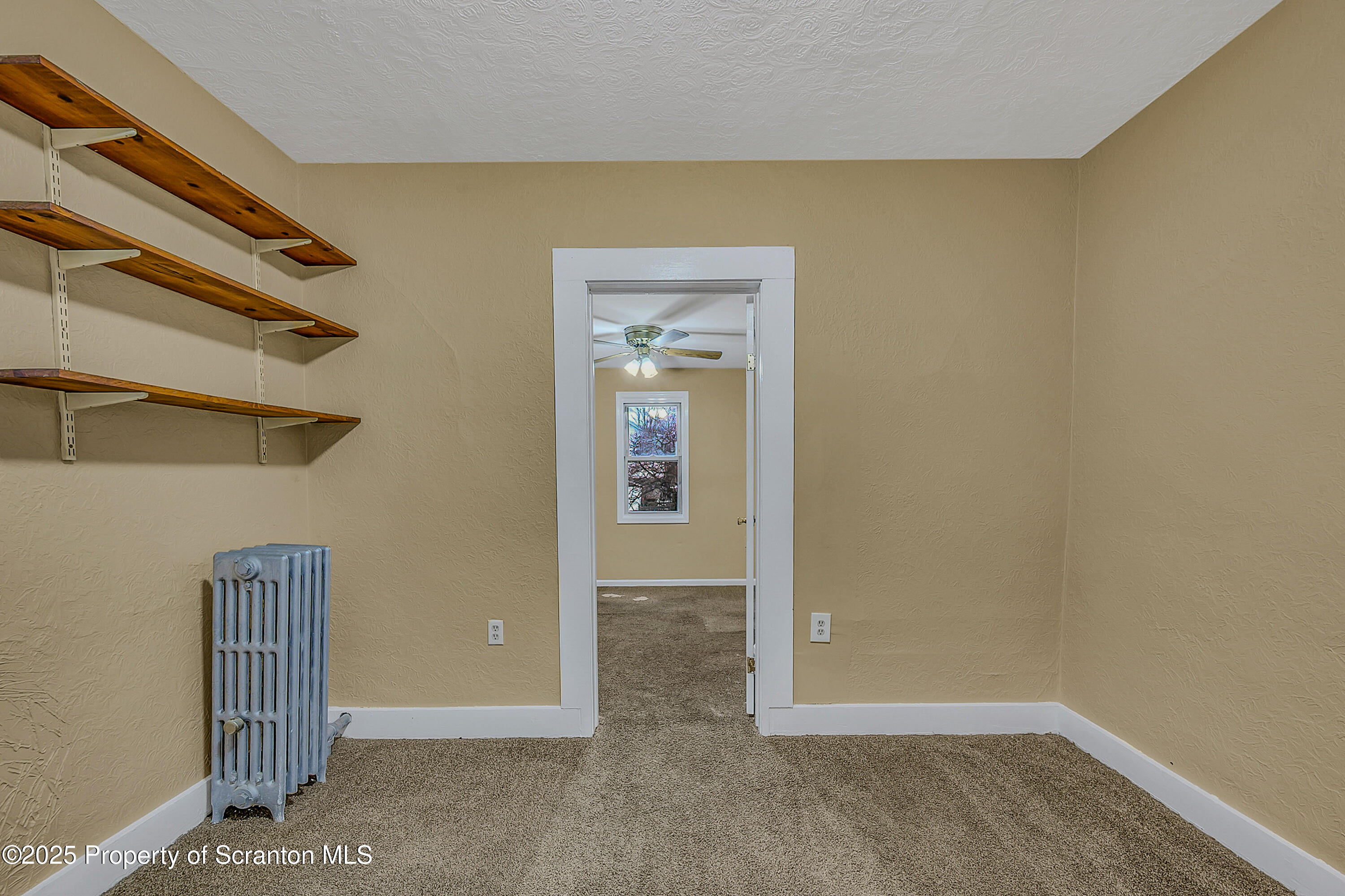 924 Snyder Avenue Scranton, PA 18504 - Photo 26 of 28