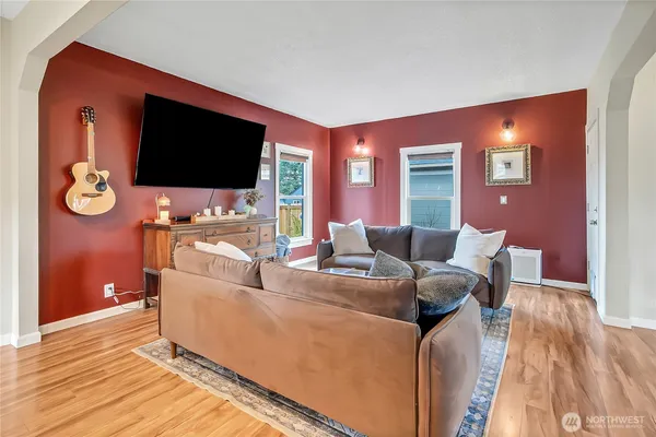 $475,000 | 1117 South 61st Street, Tacoma, WA 98408