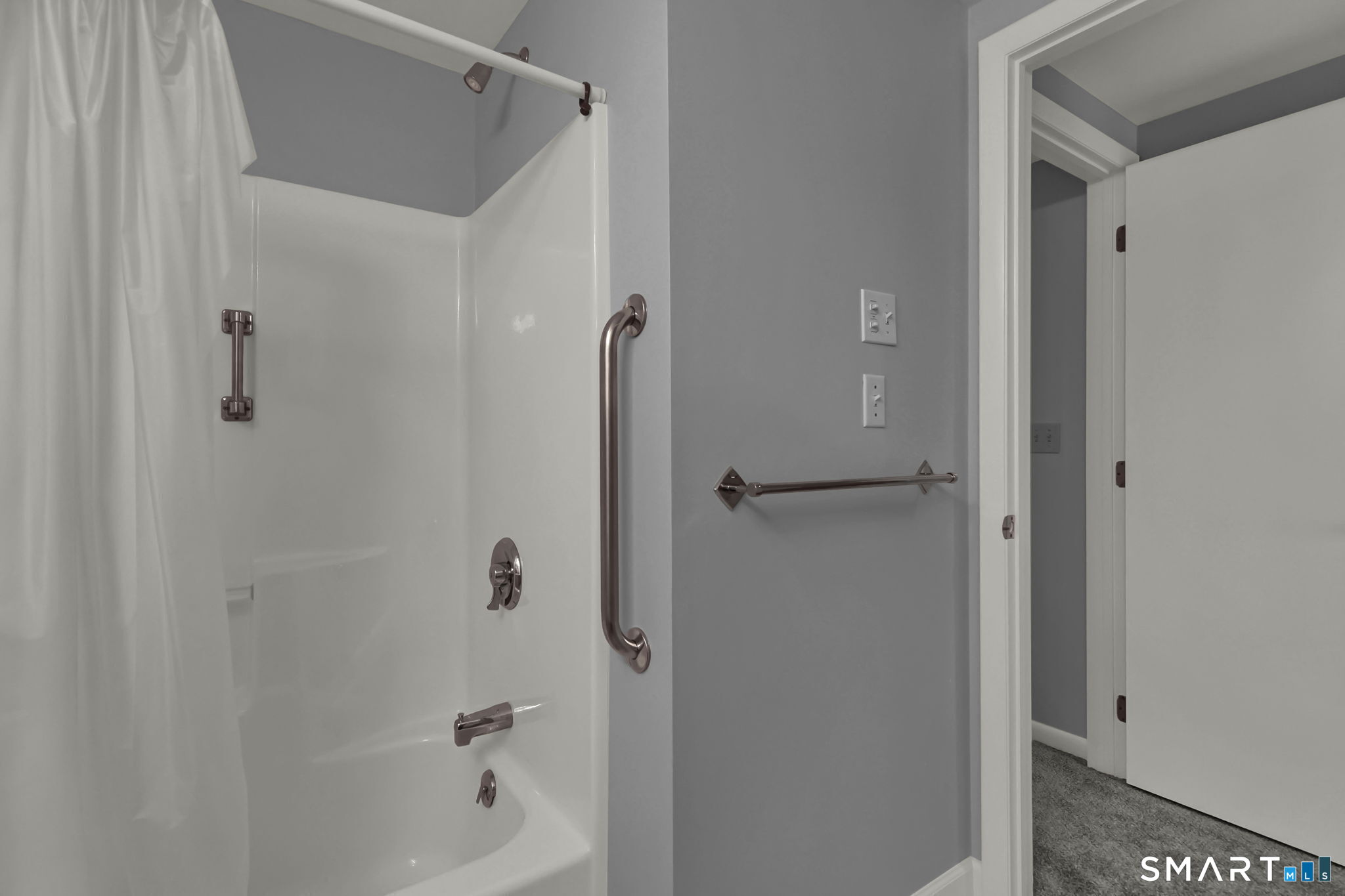 1128 Windward Road, Unit 1128 Milford, CT 06461 - Photo 33 of 40