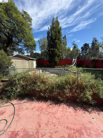 $650,000 | 4058 Edwards Avenue, Oakland, CA 94605