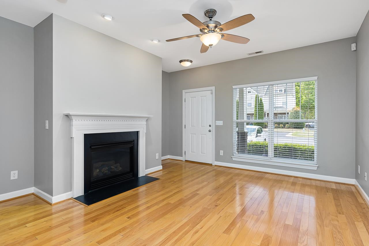 8828 Orchard Grove Way Raleigh, NC 27612 - Photo 4 of 30 Photo 4