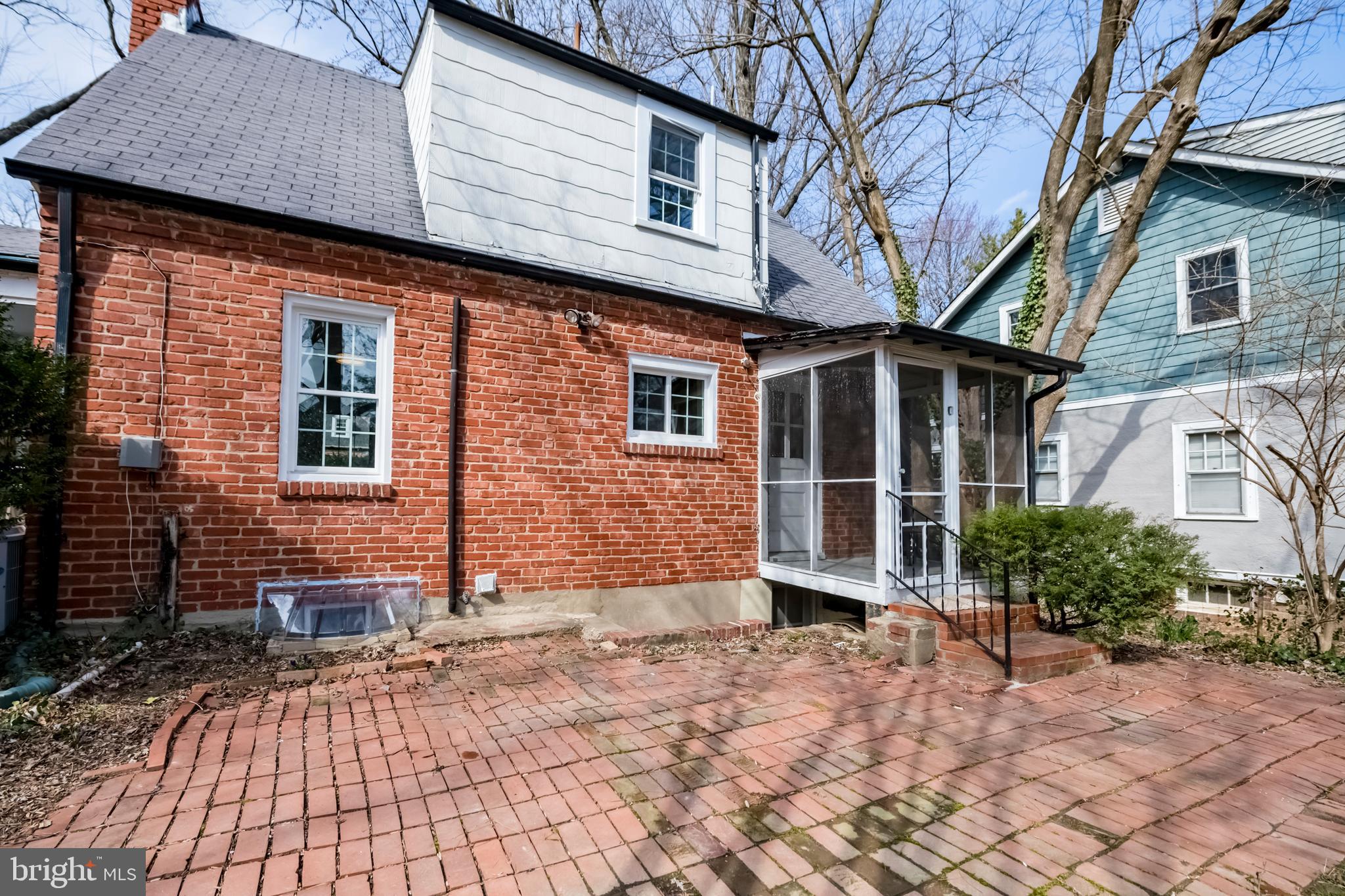 2010 Grace Church Road Silver Spring, MD 20910 - Photo 29 of 41 Brick patio