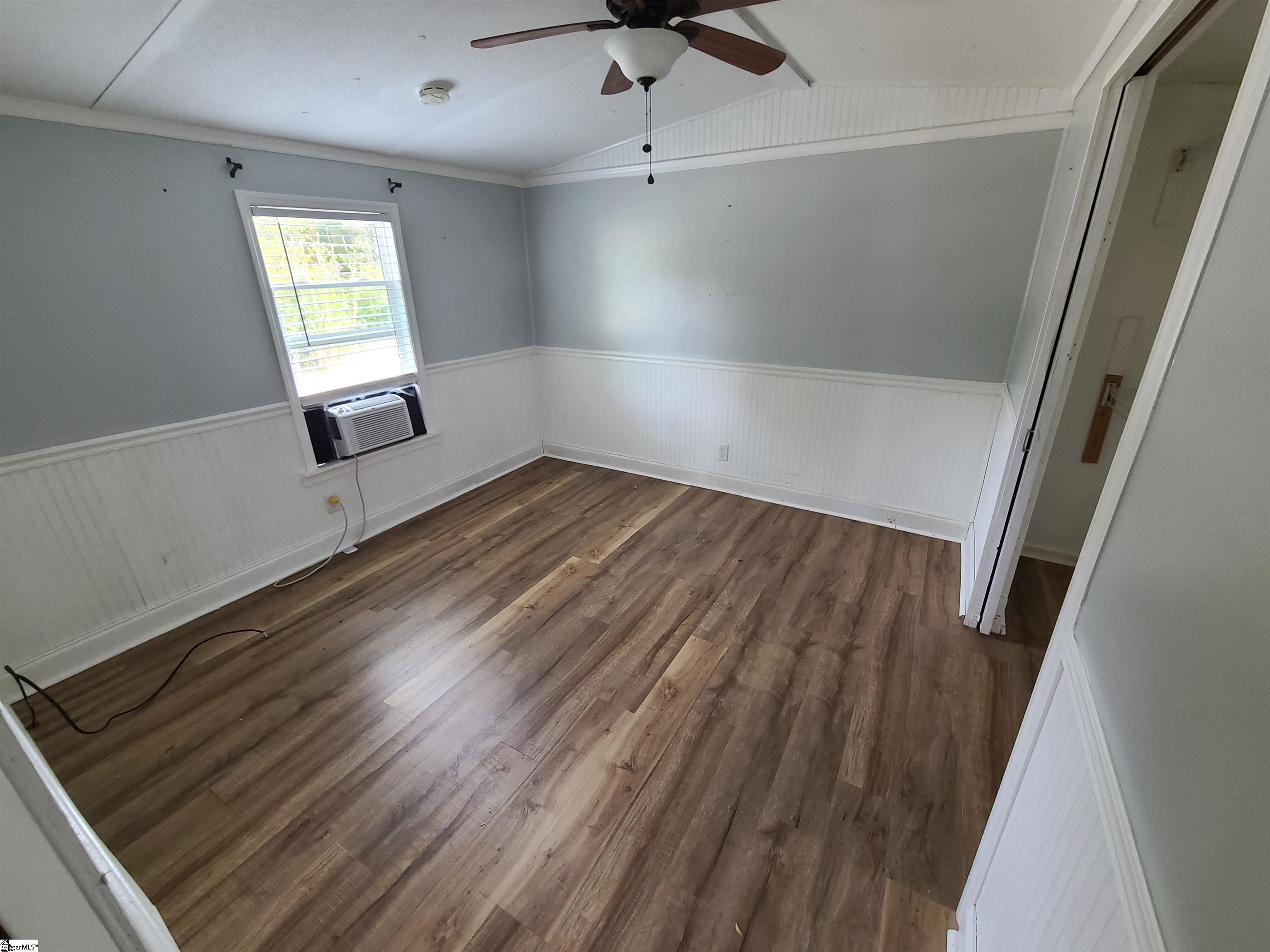 255 Dogwood Road Pickens, SC 29671 - Photo 11 of 16